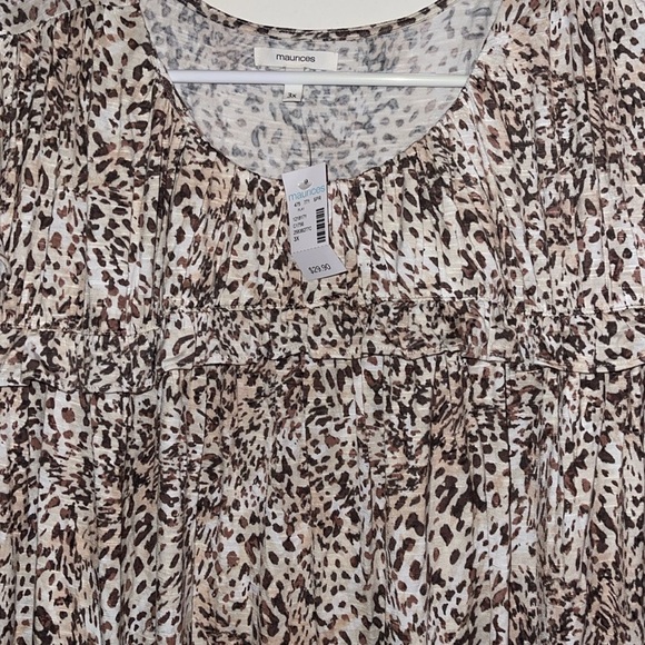 🌹NWT/ MAURICES BEAUTIFUL TOP - Picture 2 of 5